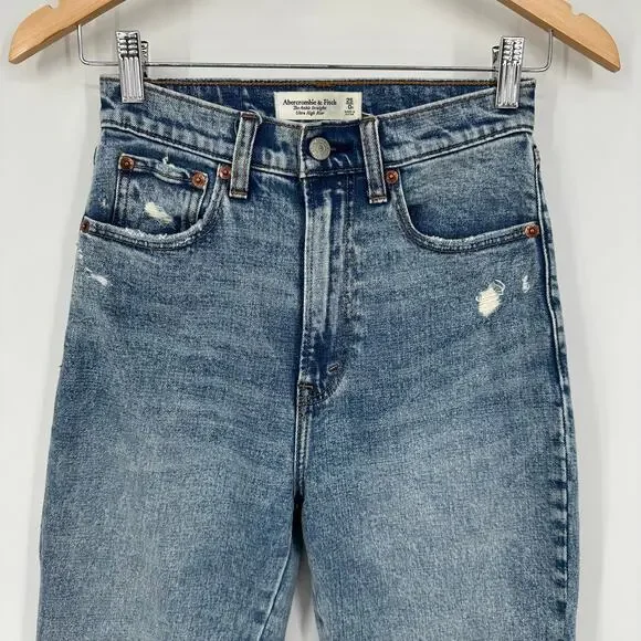 Abercrombie & Fitch The Ankle Straight Leg Jeans Ultra High Rise Patch, Blue